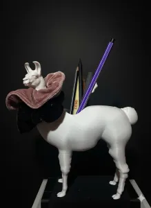 Lama/Llama holder