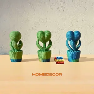 Knitted Heart Vase