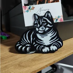 Cat photo holder