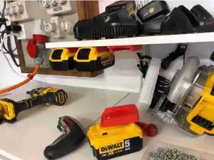 Dewalt Battery Holder