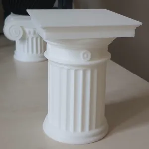 Doric column (hidden case)