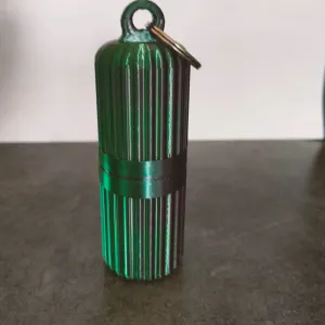 lipstick organizer