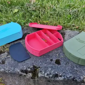 Pocket-friendly lure box (3 variants)