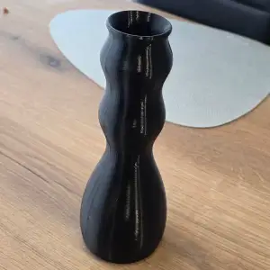 Simple Vase for some flowers