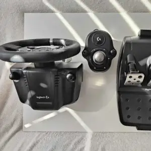Настену Logitech