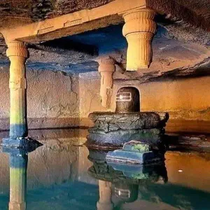 kedareshwar cave