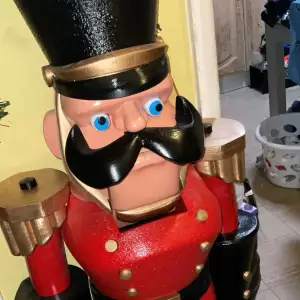 Nutcracker large