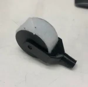Seal application roller with 1/4" pipe thread