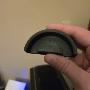 Hose Antikinking Brace