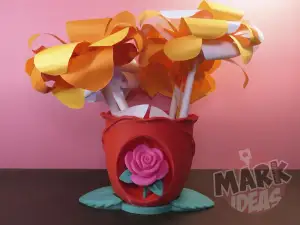 PINK FLOWERPOTS