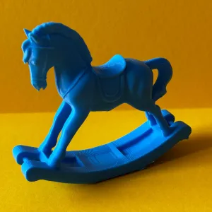 Swinging horse toy