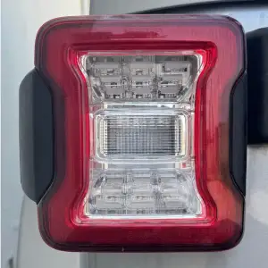 Jeep Wrangler JL (2018-2023 )Накладка на задний фонарь