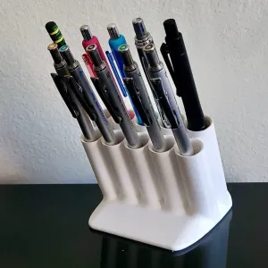 Large Fluid Pencil Stand