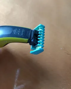Philips OneBlade comb