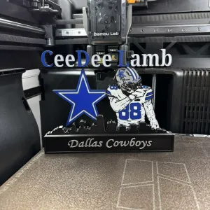 NFL - Dallas Cowboys CeeDee Lamb display