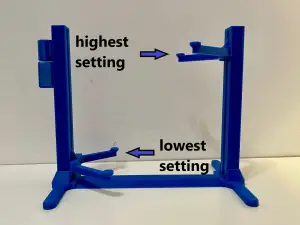 Height-adjustable Car Lift Kit Card (1:24 scale)