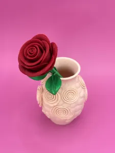 Vase with roses
