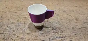 coffee / tea cup holder for standard vending machine coffee!