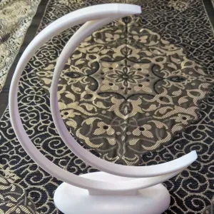 Islamic halfmoon with stand