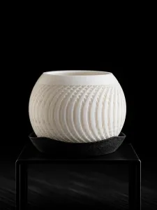 Bianca – Organic Wavy Ribbed Planter