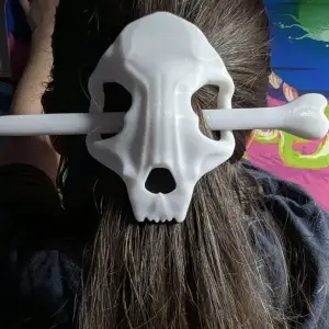 Skull Hair Pin Remix by Tomman204