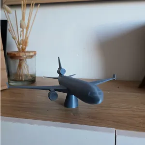 Airplane MD11 replica