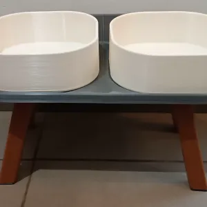 Comedero elevado para perros