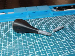 Screwdriver with two inserts