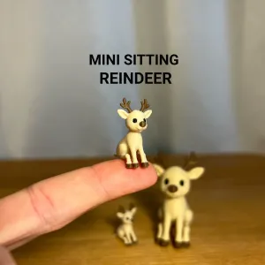 Mini Sitting Reindeer