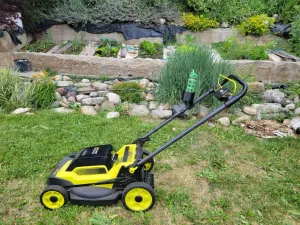 ryobi 20 inch lawnmower water bottle holder