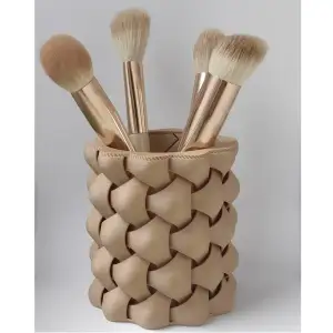 Pen holder - vase mode