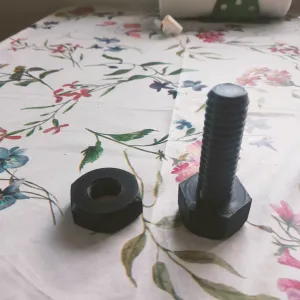 болт шайба
