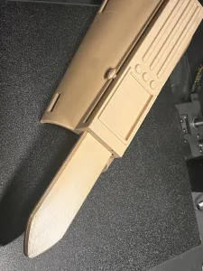 Slimfit Bracer with Screen and Blade