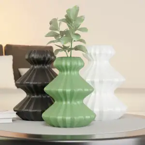 Eos Vase