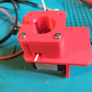 Bowden extruder for the cheap MIneba 17 PM-K077BP01CN