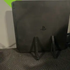 PS4 Vertical Stand (PS4 Slim Only)