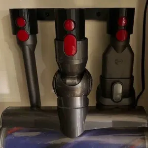 Dyson V8 - 3 tool holder - Wall mounted