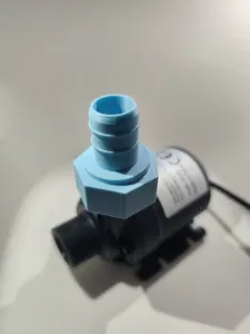 Threaded connection for aquarium pumps