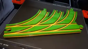 Wooden railway trippleforks