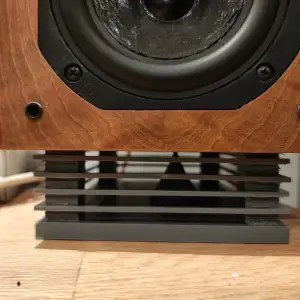 Bassport / Waveguide for ported speakers