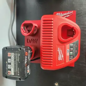milwaukee 12m
