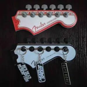 FENDER GUITAR HEADSTOCK - KEY HANGER / WALL ART