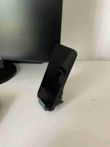 Wolf phone holder - desktop accessory