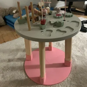 Platform for Little Dutch Activiytable