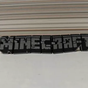 Llavero Flexi – Logo Minecraft