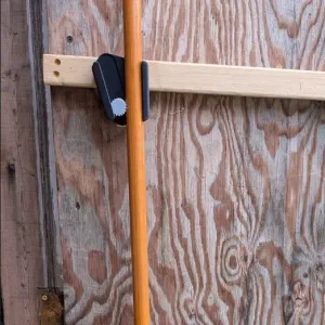 Gravity Broom Holder - Stronger