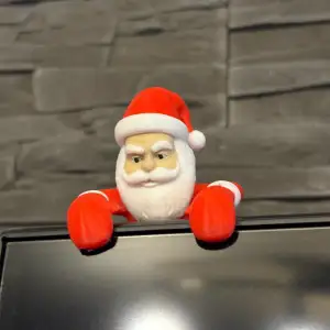 Santa claus monitor