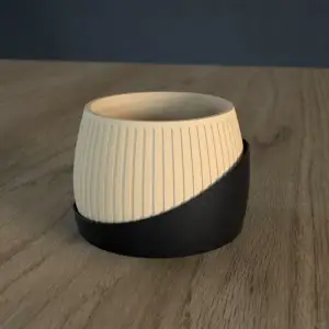 Ribbed pot planter + tray