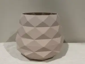 Low Poly Planter pot