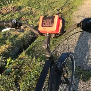 JBL GO4 bicycle